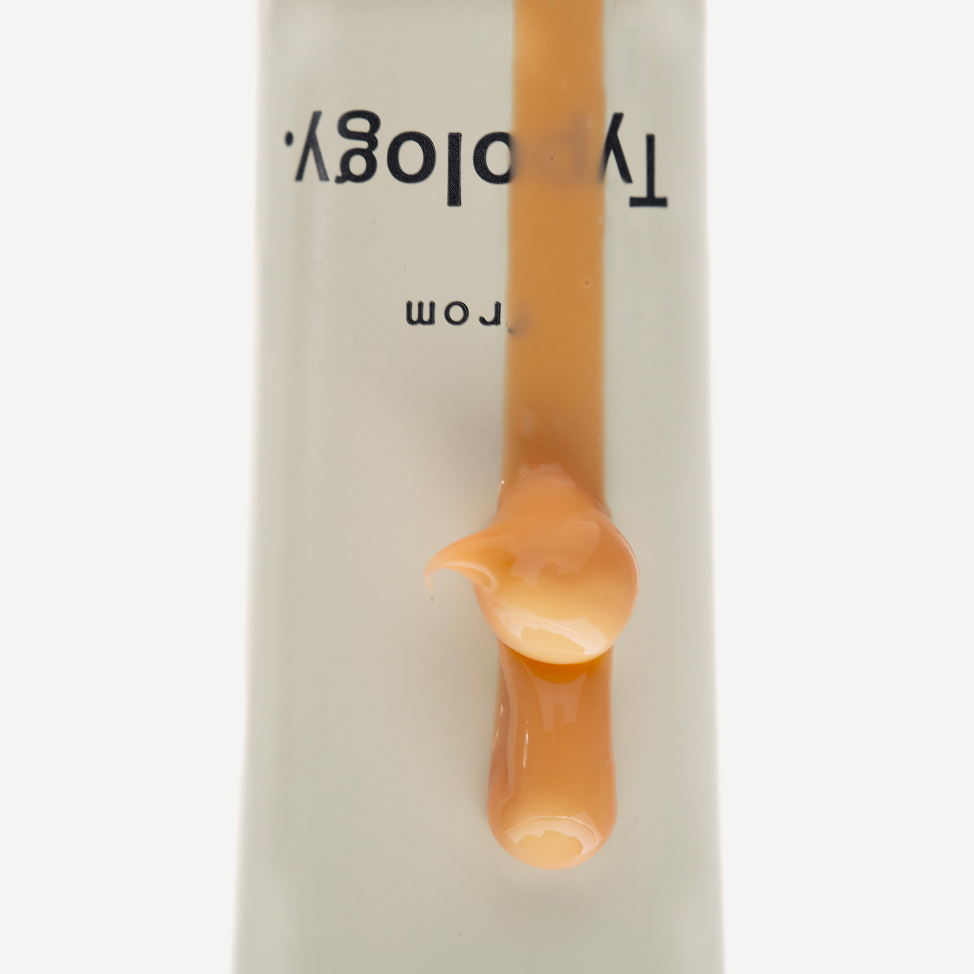Antioxidant Moisturizer with Carotenoids — Typology