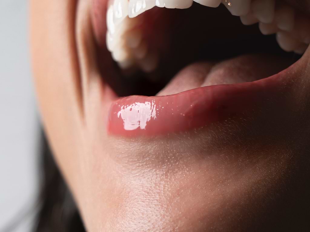 Lips: What are the effects of hyaluronic acid? — Typology