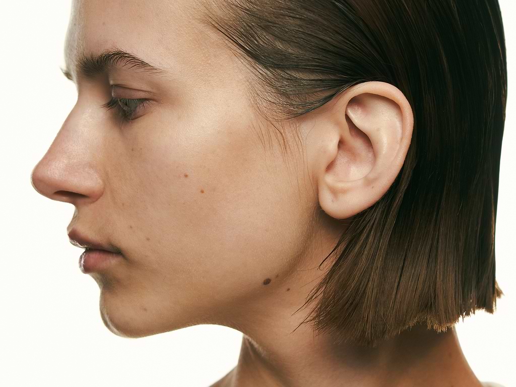 can sharing a cigarette spread herpes you get from makeup, chapstick or lipstick? Dr. Bailey Skin Care This Saturday we are talking