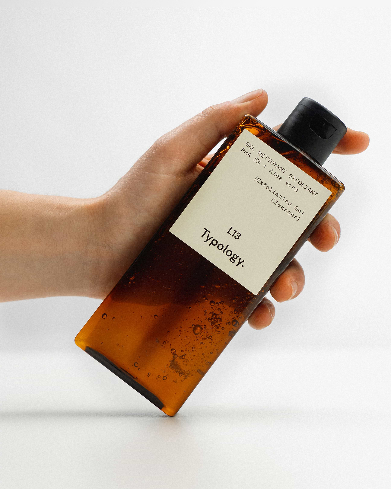 Exfoliating Aloe Vera Gel Cleanser — Typology